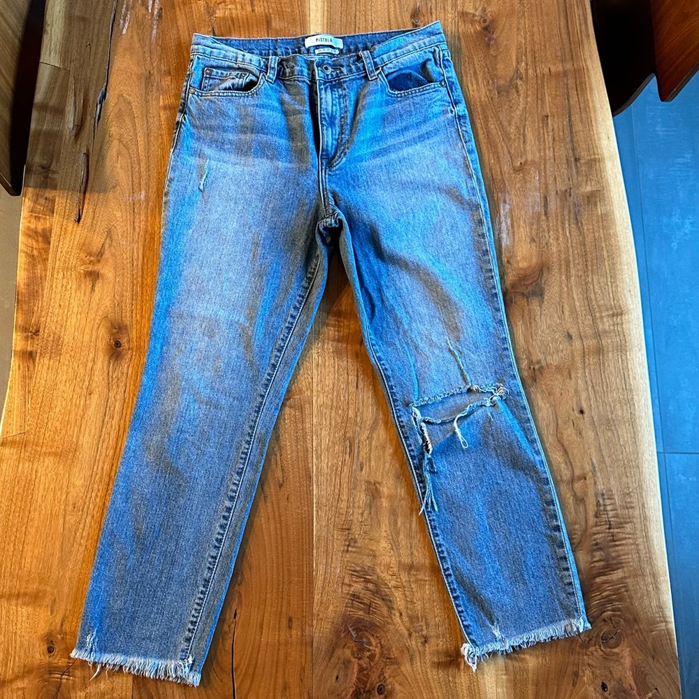 PISTOLA Woman's High Rise Distressed Cropped Jeans Raw Hem Denim  Size 29